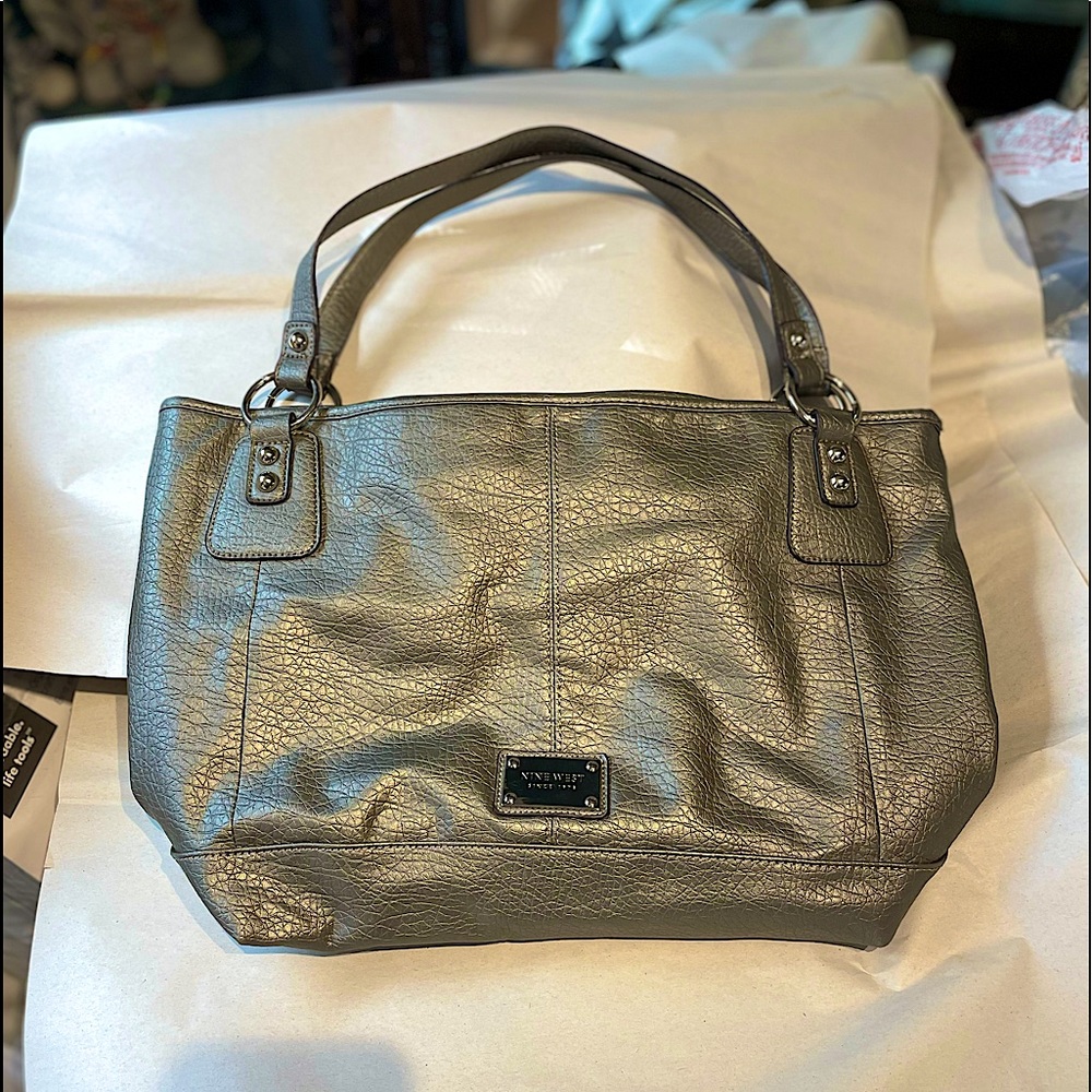 Nine West Women's Tote Handbag Purse Metallic Pewter Silver Tone Hardware Large
